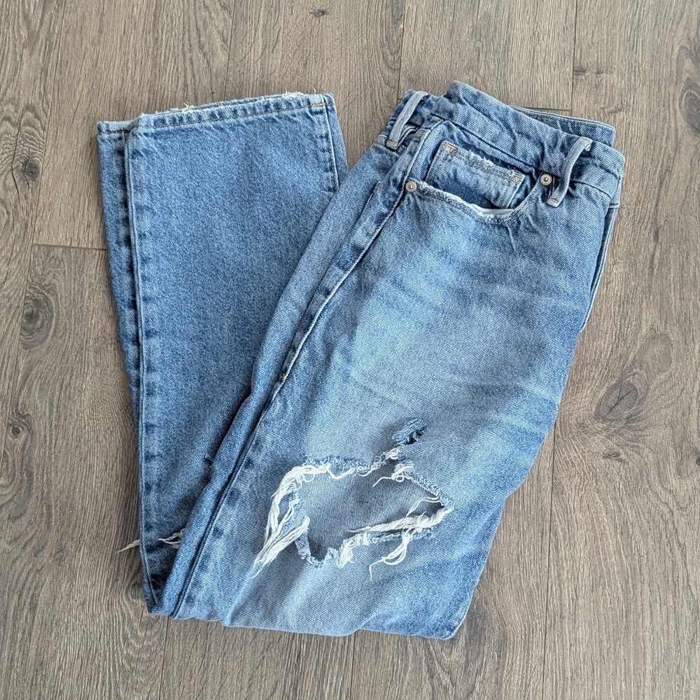 Good American High-Rise Distressed Blue Denim Jeans - Picture 6 of 10